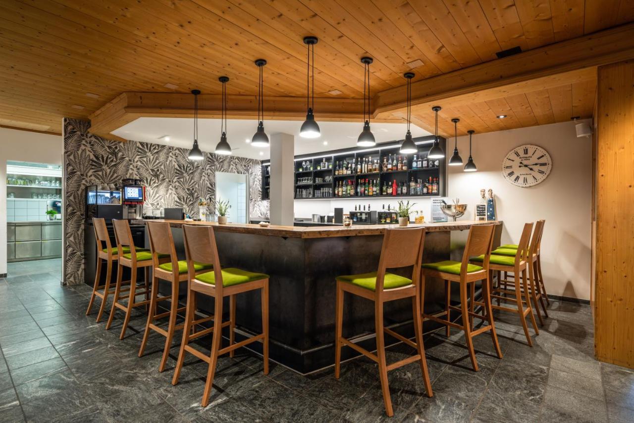 Hotel Alpina Schiers Kültér fotó