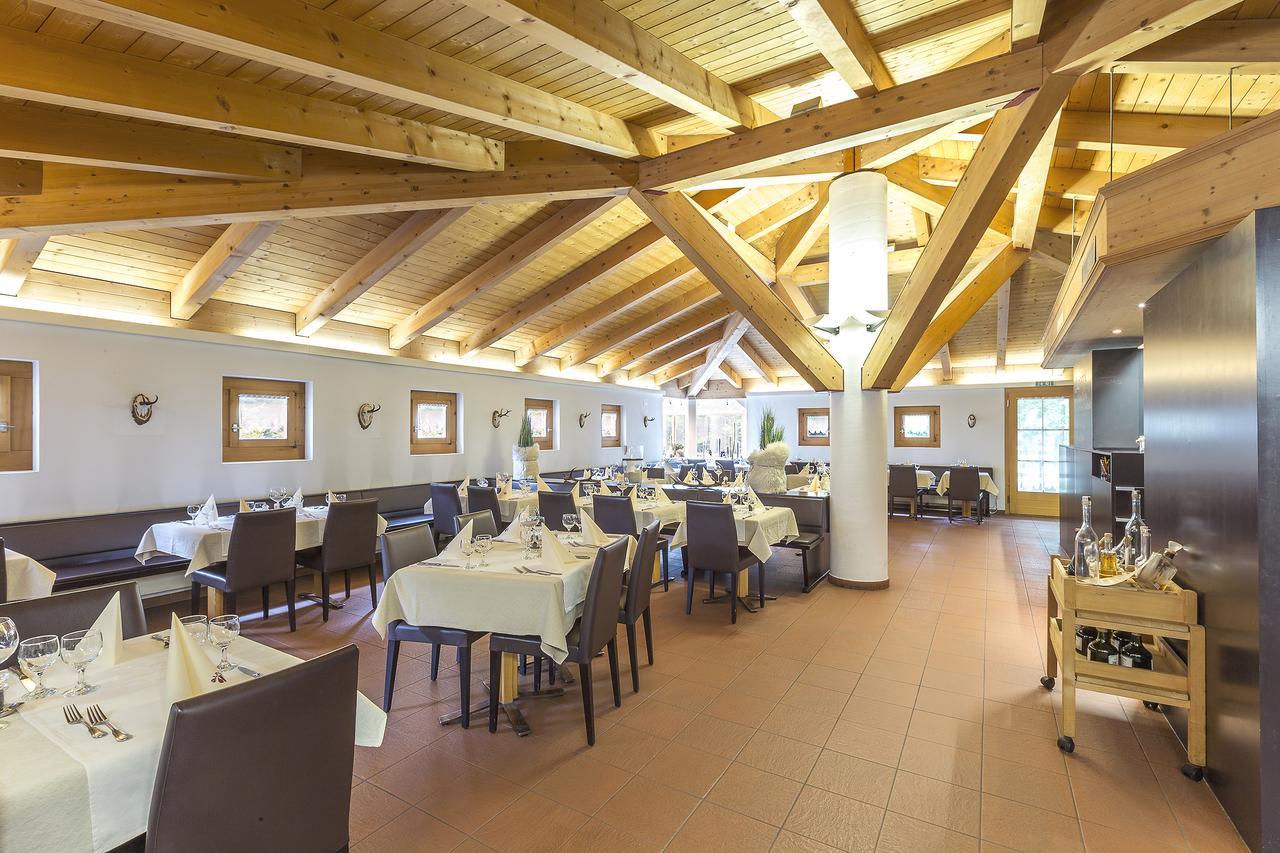 Hotel Alpina Schiers Kültér fotó
